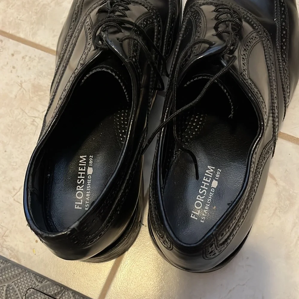 Wingtips - Picture 7 of 8